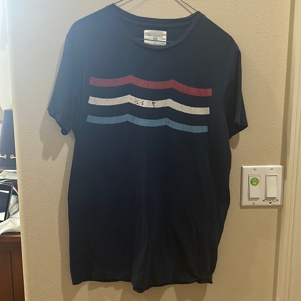 Sol Angeles small men’s shirt